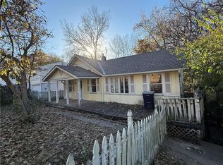 6212 Eugene Field Rd, Kansas City, MO 64119