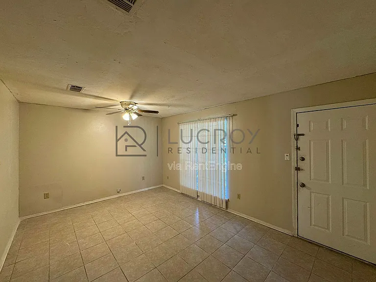 6731 George Washington Dr — Photo 3