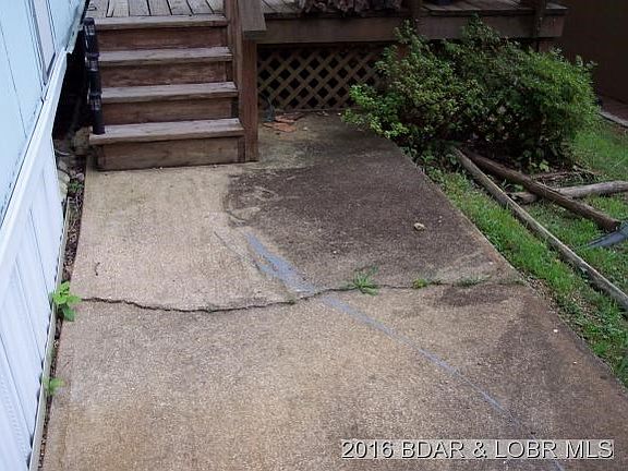 3rd image of 12 Shady Grove Dr