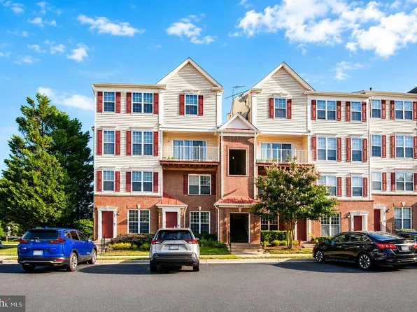 13390 Spofford Rd APT 302, Herndon, VA 20171
