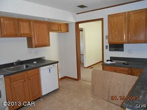 2nd image of 75 Springhouse Ln #A105