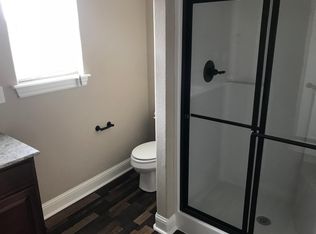 1340 Colonel Hawthorne Dr, Prairie Grove, AR 72753