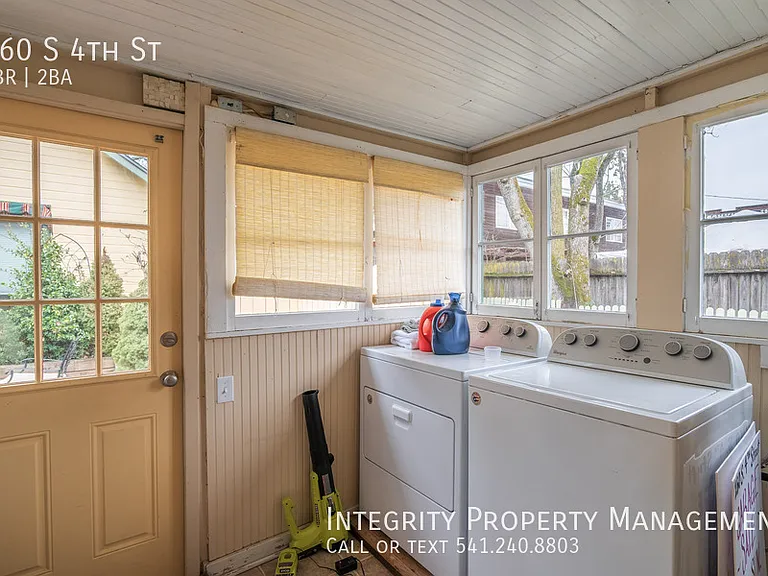 160 S 4th St — Photo 27
