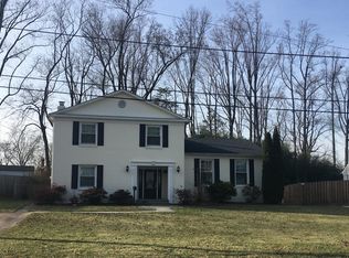 9712 Rutley Rd, Bethesda, MD 20817