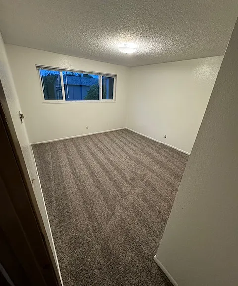 3338 Franklin Ave #1 — Photo 15