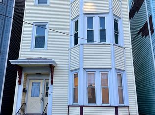 479 Sumner St FLOOR 1, Boston, MA 02128