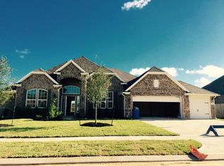 1240 Laurel Loop, Angleton, TX 77515