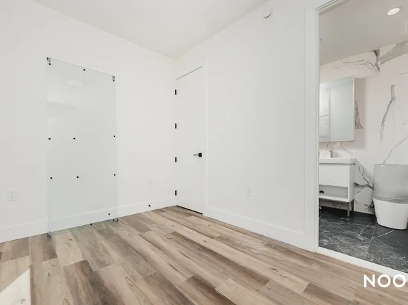 26 Quincy Street image 5 of 13