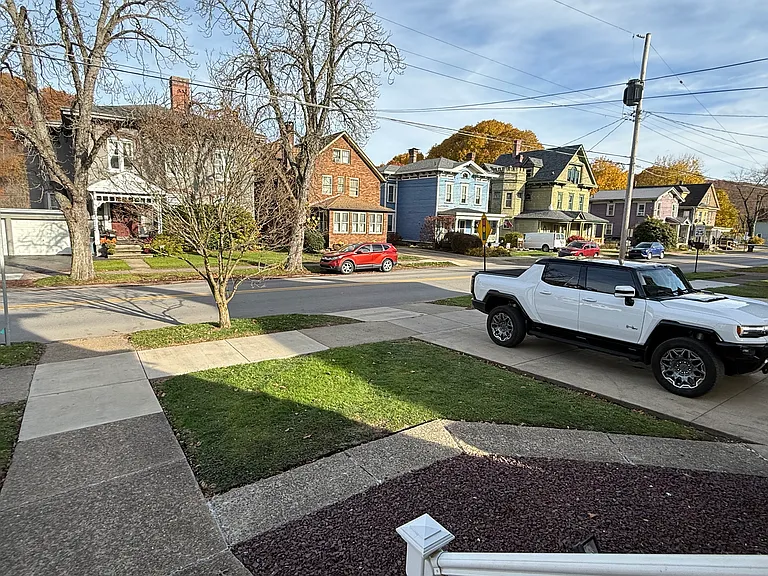 1051 Elk St #2 — Photo 16