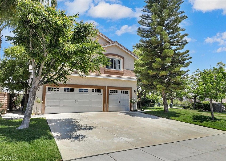 1st image of 655 Valleywood Cir