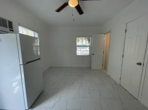 2690 SW 24th Ter, Miami, FL