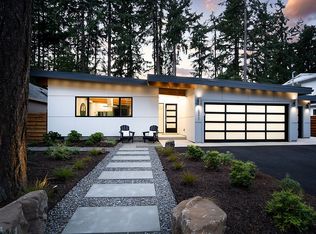 16317 Bonaire Ave, Lake Oswego, OR 97035