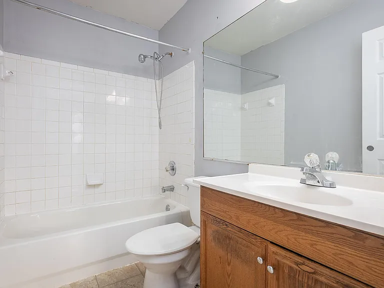 3521 Derby Shire Cir — Photo 13