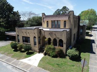 107 N Broad St, Columbia, NC 27925