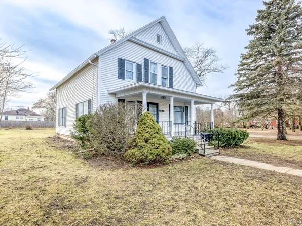 2826 Conner St, Port Huron, MI 48060