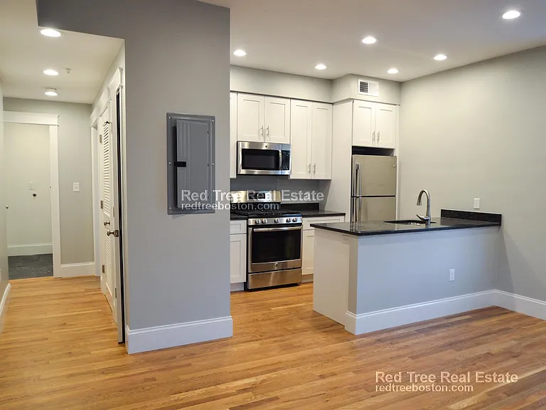 405 S Huntington Ave #2R — Photo 41