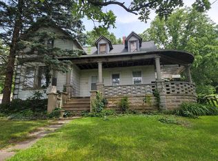 5820 Noble St, Gratiot, WI 53541