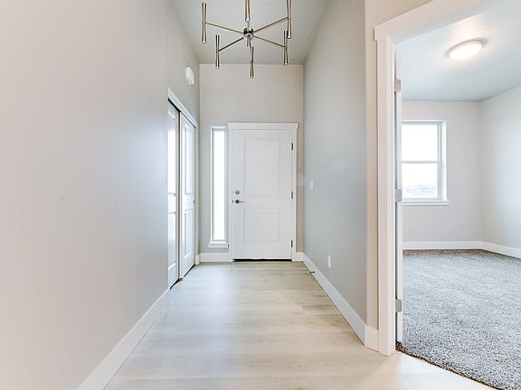 2nd image of 6052 W 31st Ave