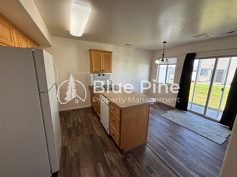 1512 N Stevens Dr #C — Photo 6
