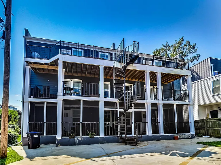 716 Jackson St NE #2 — Photo 31