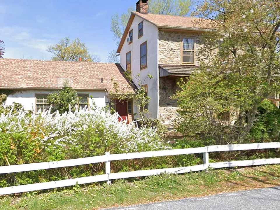 42 Keller Rd