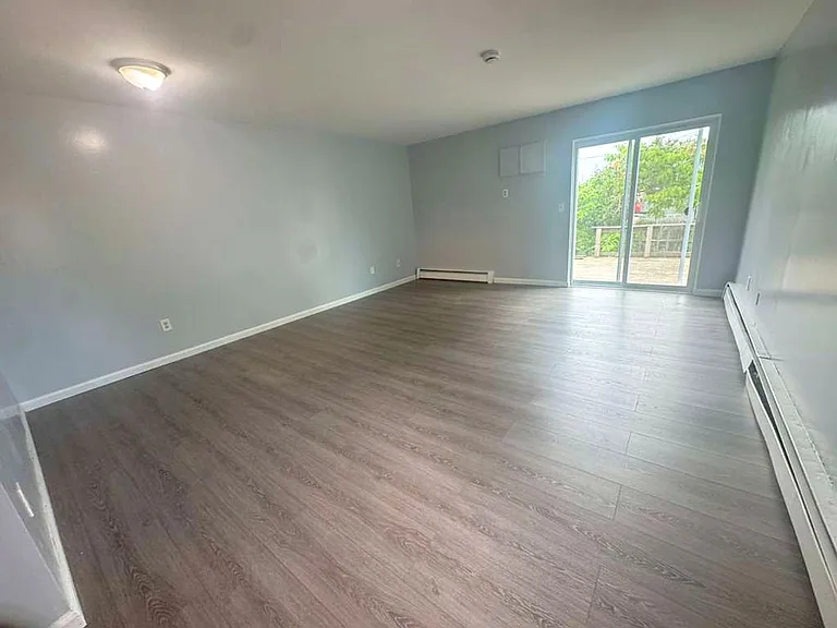 258 Fairmont Ave — Photo 22