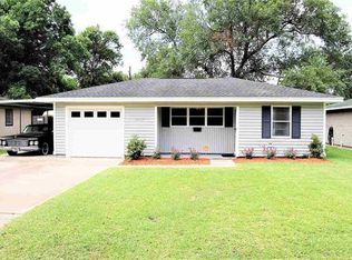 9490 Broun St, Beaumont, TX 77707