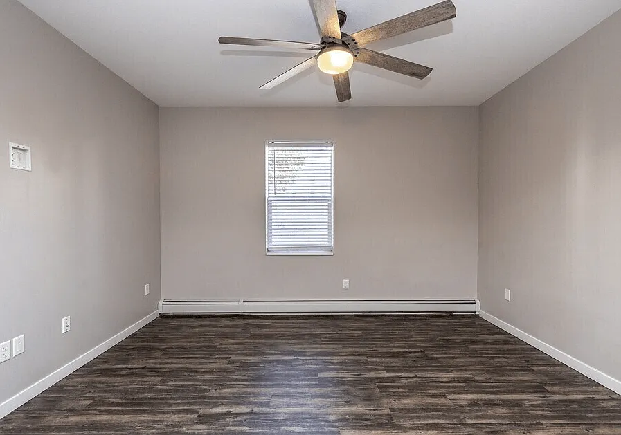 Warehouse Apartments — Photo 4