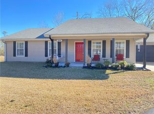 1966 Burkholder Rd, Sulphur, LA 70665