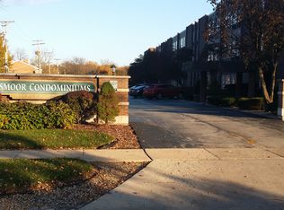 1117 Leavitt Ave APT 105, Flossmoor, IL 60422