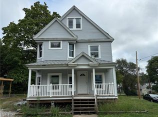 373 Furnace St, Elyria, OH 44035