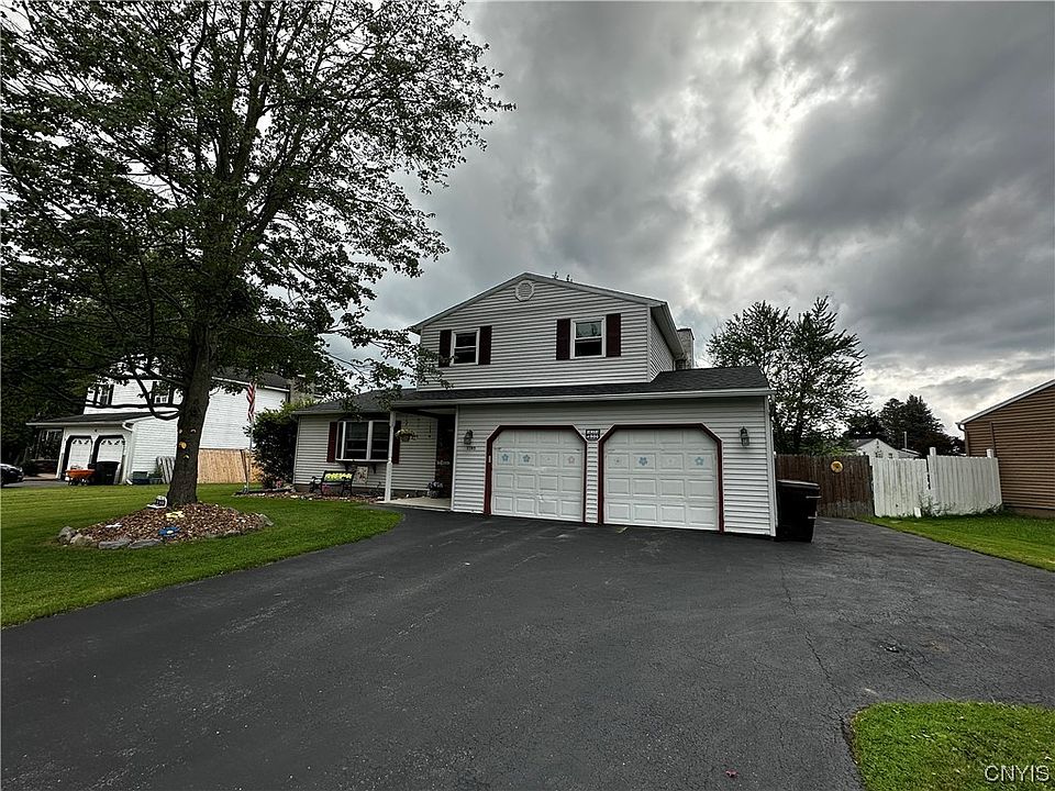 1st image of 5385 Amalfi Dr