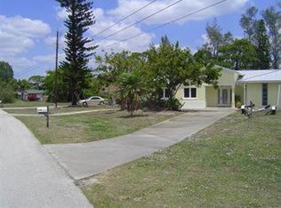 4936 Royal Palm Dr, Estero, FL 33928