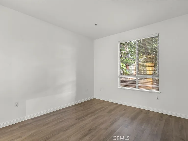 100 S Alameda #159 — Photo 21