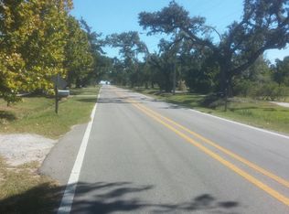 320 Nicholson Ave, Waveland, MS 39576