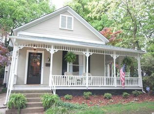 608 Gordon Dr SE, Decatur, AL 35601