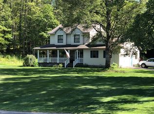 3859 Middle Rd, Harbor Springs, MI 49740