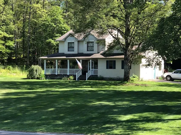 3859 Middle Rd, Harbor Springs, MI 49740