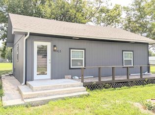 1103 2nd St, Americus, KS 66835