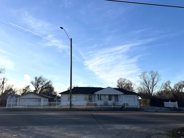 4733 S Hydraulic St, Wichita, KS 67216