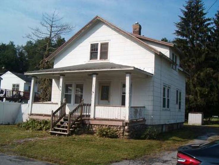 1st image of 311 N 8th Ave