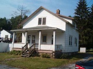 311 N 8th Ave, Mechanicville, NY 12118