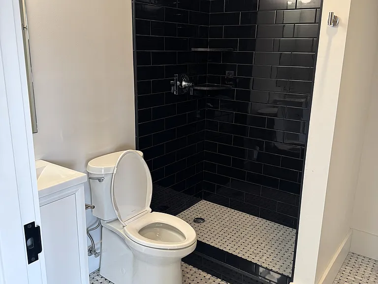 231 Closter Dock Rd #3A — Photo 8