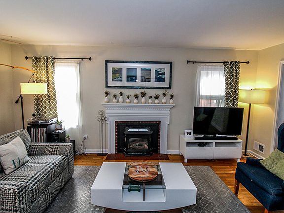 4th image of 519 Kedzie St