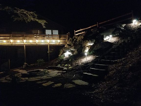 3rd image of 5 Joshua Ln