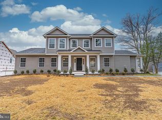 9501 Rosaryville Rd, Upper Marlboro, MD 20772