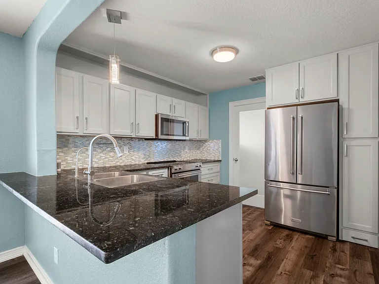3814 Flyer Vis — Photo 10
