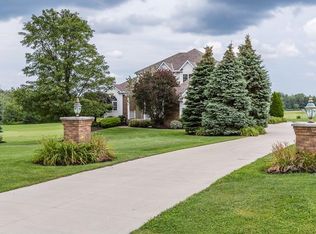 13810 Marlin Dr, Chardon, OH 44024