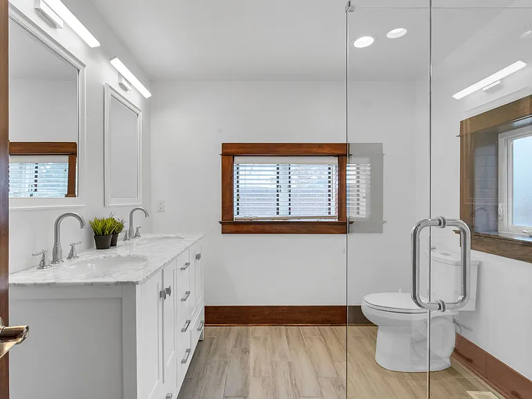 455 N Pearl St — Photo 15