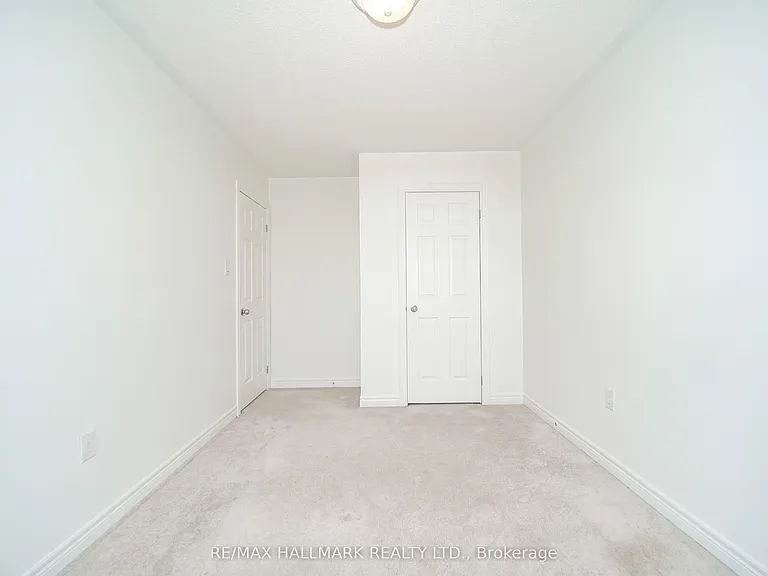 235 S Unionville Ave — Photo 27